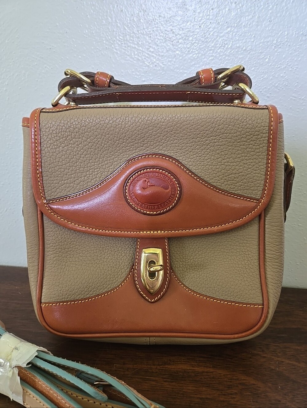 Dooney & Bourke Vintage Square Carrier Bag Leather 8” x 7.5” Mushroom Brown